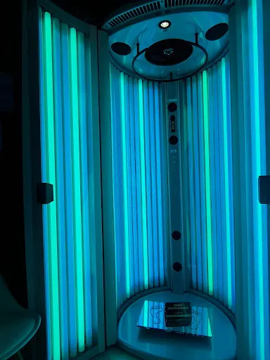 GLOW UP VEELINE Ewelina Kurek